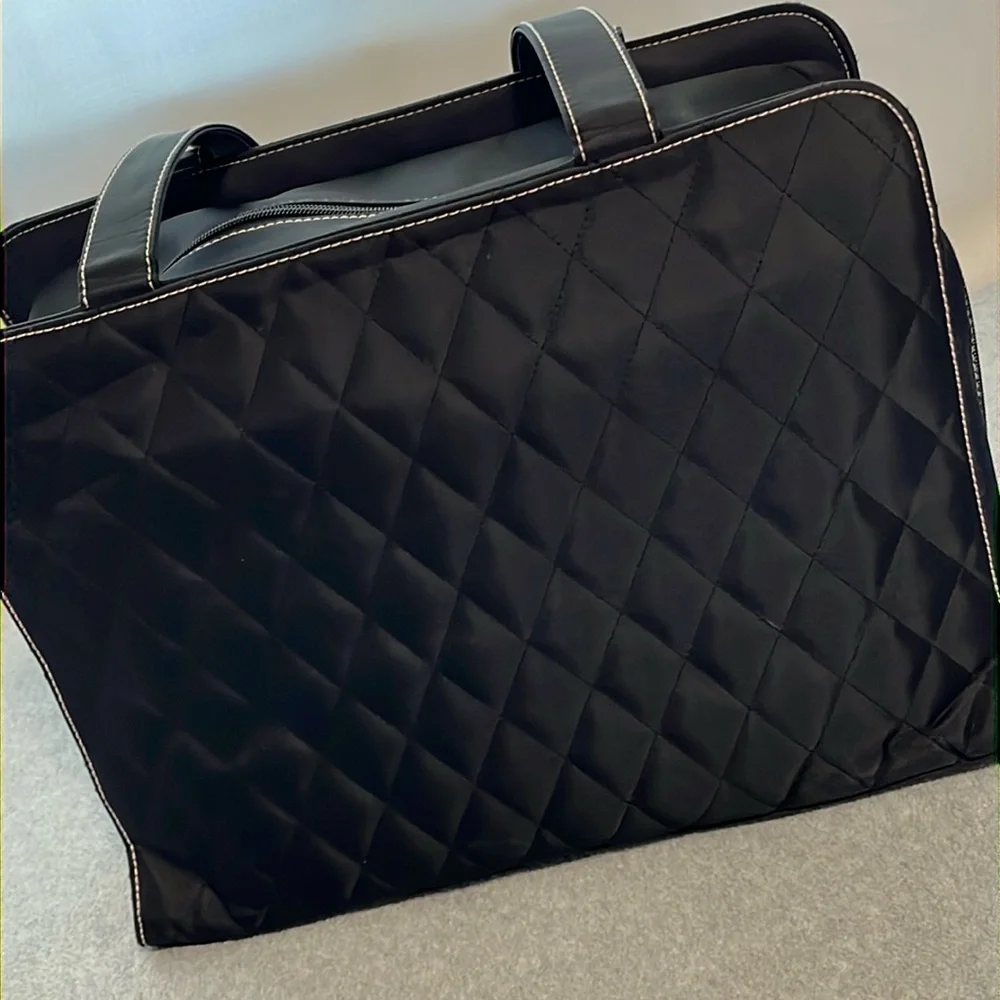 Mary Kay Quilted Tote Bag Zipper Consultant Shoulder Black
